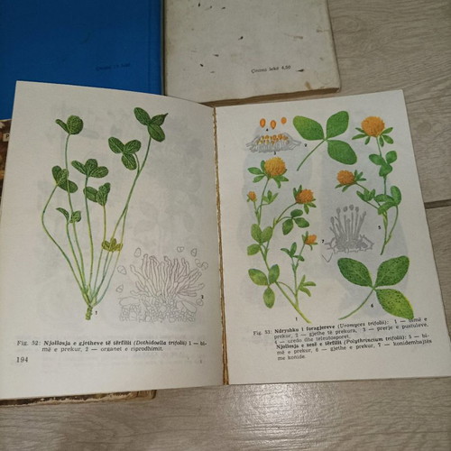 Set of Albanian agricultural books used