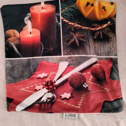Das Home Christmas pillowcases like new, set of 2 for 40x40cm