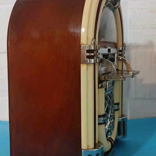 Vintage radio jukebox style used, 20cm