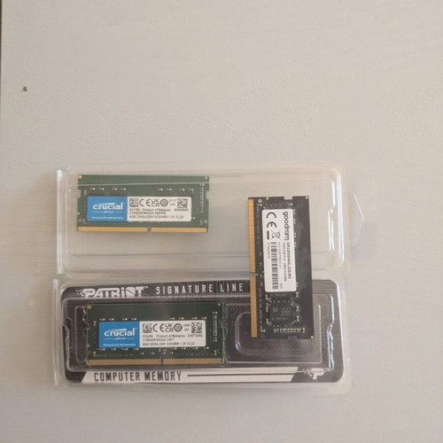DDR4 laptop memory 8 GB 3200 MHz like new, pack of 3