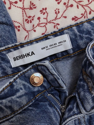 Jeans Pockets Bershka Eur 32 used