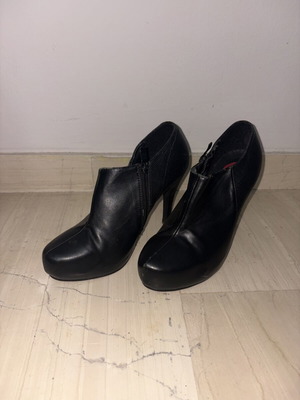 Exe ankle boots used, size 38, black with thin heel