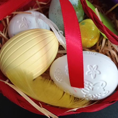 Easter decorative basket with eggs used