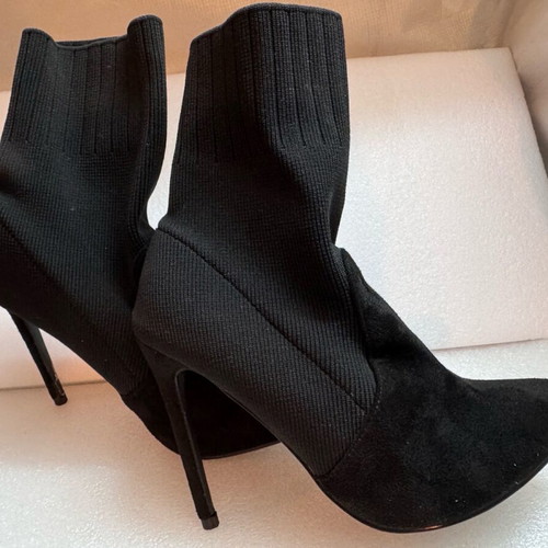 Sergio Todzi ankle boots black elastic fabric size 37 like new