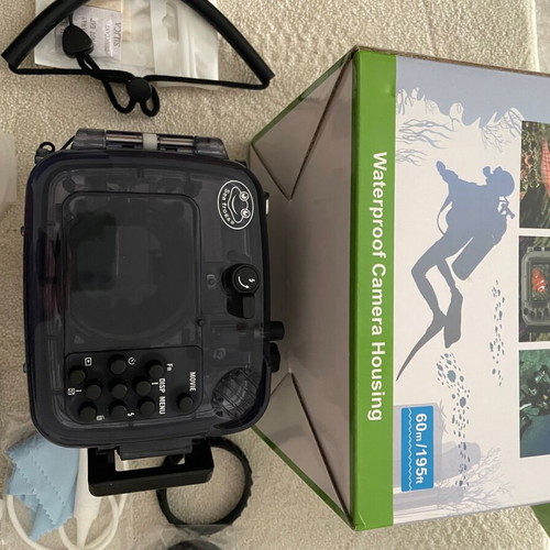 Sony RX100 i-v Sea Frog underwater housing like new, 40m