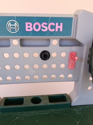 Bosch workbench toy used