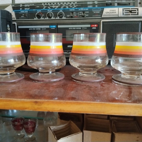 Set of 4 retro authentic glass brandy glasses with colored stripes