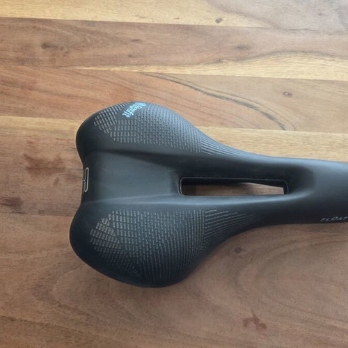 Selle Royal Float Athletic Saddle like new