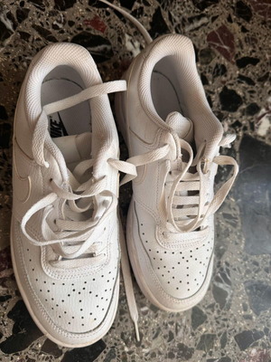 Nike Court Vision Low white women's sneakers size 38 like new