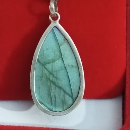 925 Silver Labradorite Necklace used, teardrop pendant 4.5x2cm, 48cm chain