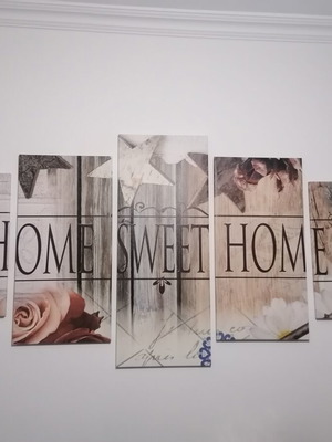 Canvas wall art set of 5 pieces like new, warm colors