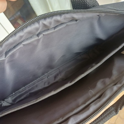 HP Prelude Topload Laptop Bag new, black, waterproof, fits up to 15.6 inches
