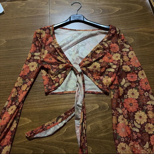 Shein XS Orange and Brown Floral Tie Front Blouse with Long Sleeves like new