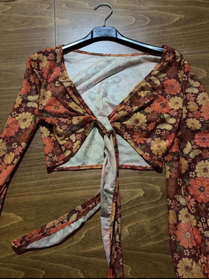 Shein XS Orange and Brown Floral Tie Front Blouse with Long Sleeves like new