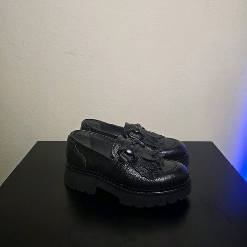 Lilimill women's leather moccasins black like new