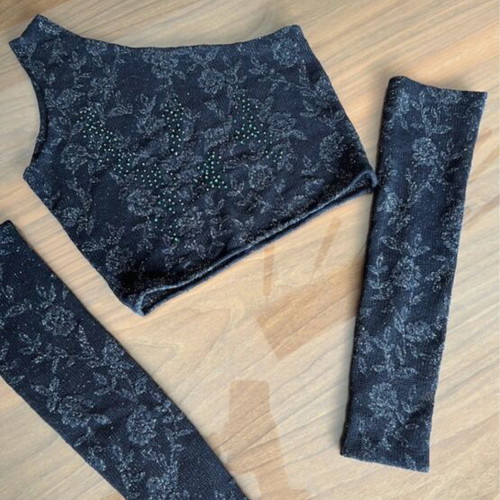 One shoulder top black with sleeves like new