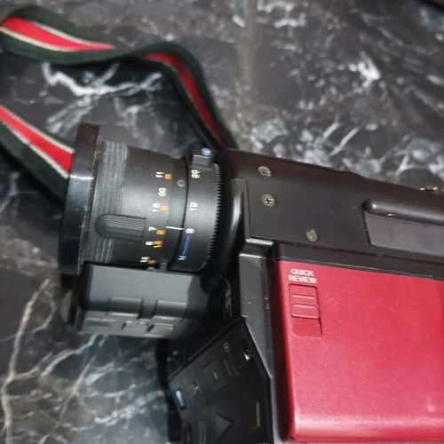 JVC GR-C7E video camera used, excellent condition, cassette