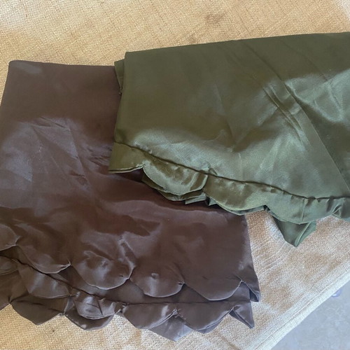 Muslim outfits like new, pack of 2 with burqa and scarves