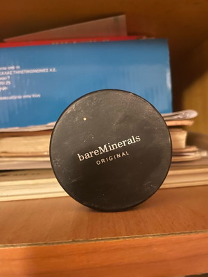Bare minerals powder like new