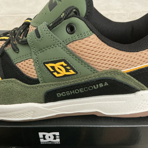 DC Sneakers size 44.5, green