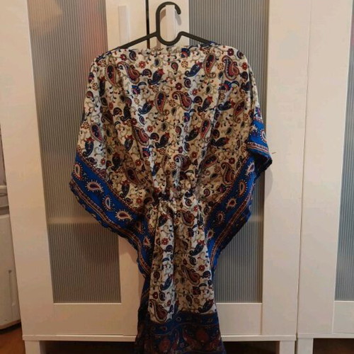 Kaftani summer short like new, multicolored