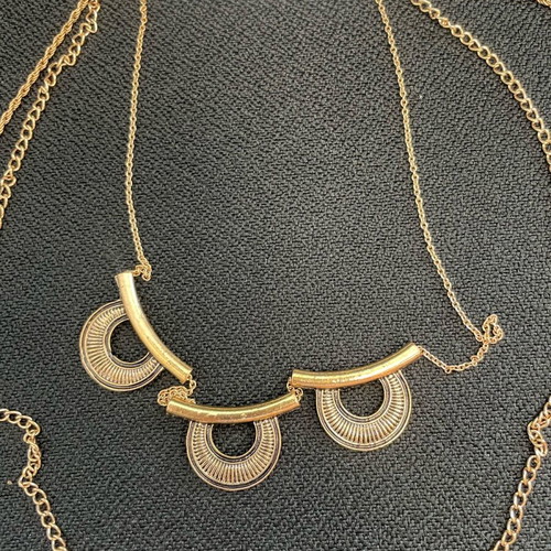 Ethnic 3 in 1 necklace black and gold new