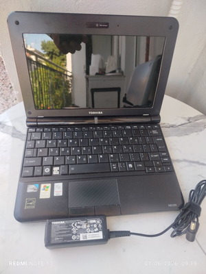 Mini laptop Toshiba NB200 μεταχειρισμένο με πρόβλημα στο καλώδιο οθόνης