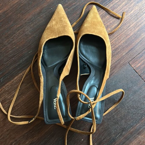 Zara suede pointed toe pumps size 37 new, medium heel, brown