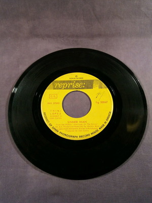 Trini Lopez Sinner Man 7" used, very good condition x3
