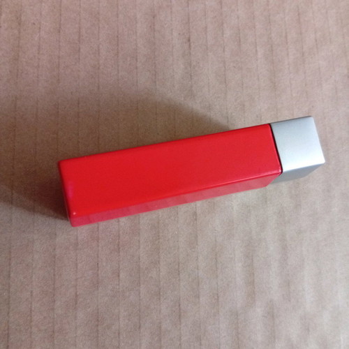 Marlboro pocket ashtray like new, metal red and silver