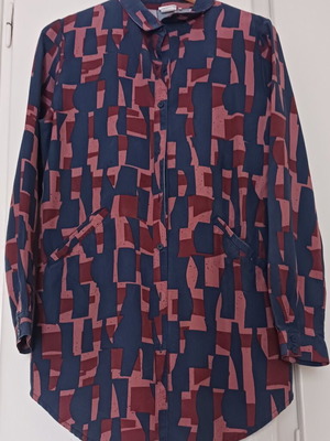 Skfk shirt dress like new, blue and red, size L