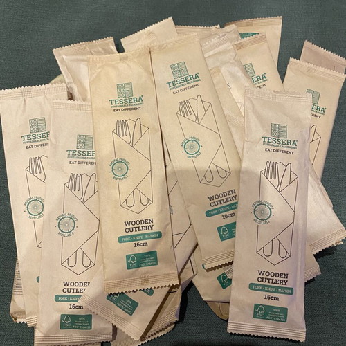 Wooden cutlery set new, pack of 28 with knife, fork, napkin