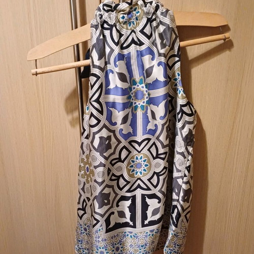 Hale Bob silk blouse like new, size XS