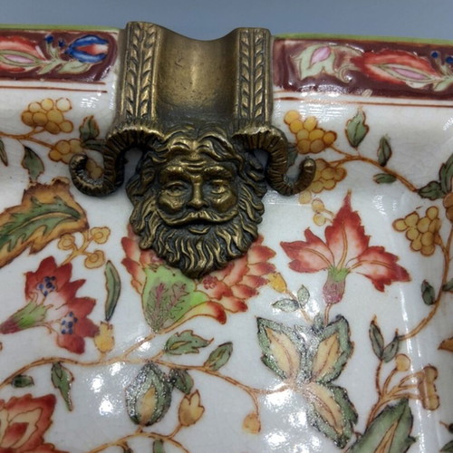 Wong Lee Porcelain Ashtray with Crackle and Bronze Details like new