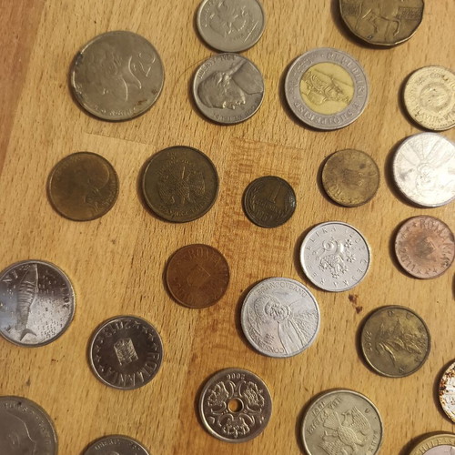 Foreign coins used, pack