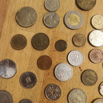 Foreign coins used, pack