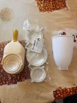 Kitchen tool set for pies and donuts, new