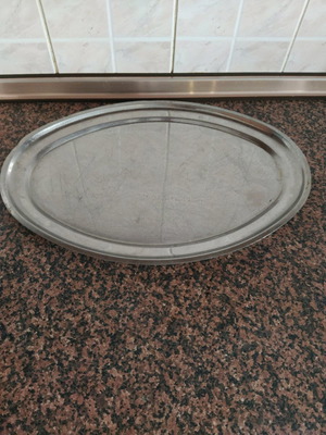 Stainless steel kitchen set with large pot, large pan and platter