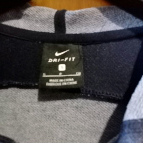Nike dark blue jacket used, comfortable fit, size S