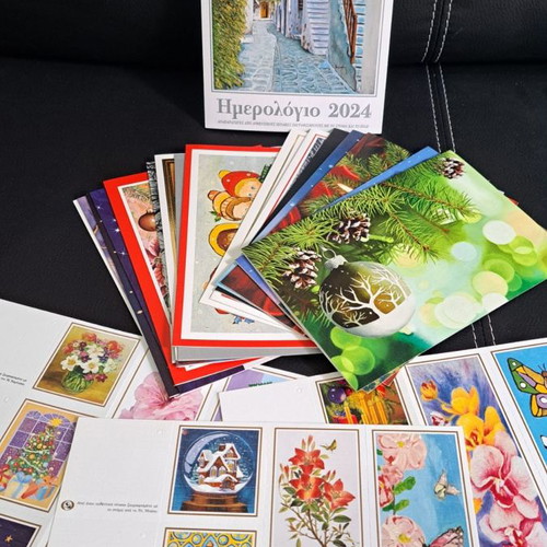 Christmas card set with 18 cards, 3 extra cards, and 2024 calendar new