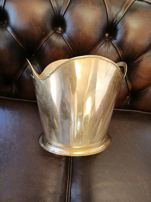 Vintage brass champagne cooler like new
