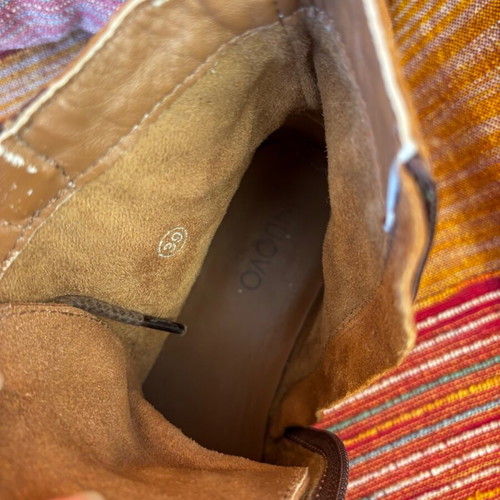 Brown boots used, size 39