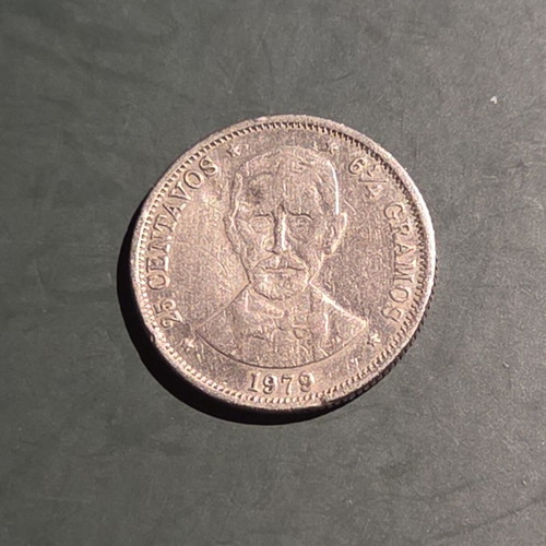 25 Centavos coin 1979 Dominican Republic with Juan Pablo Duarte