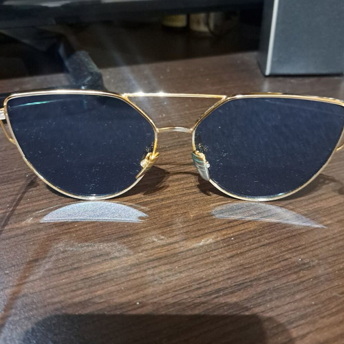 Mirror Sunglasses with Pink Gold Lenses and Gold Metal Frame like new