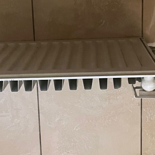 Buderus radiator 0428 dimensions 50x40x6 unused
