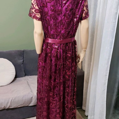 Tahari Asl maxi dress XL with sequins and lace