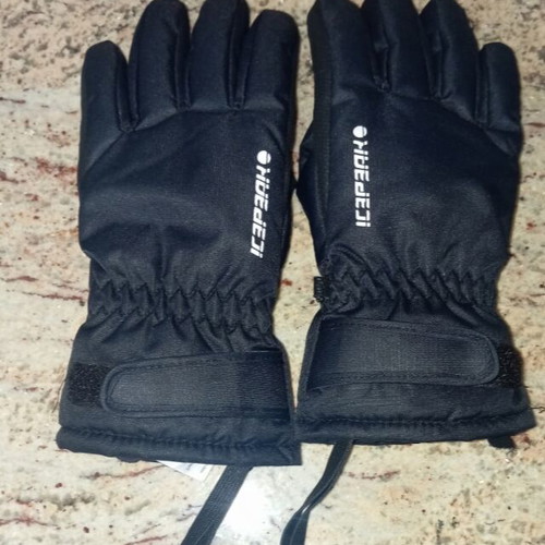Icepeak gloves like new, waterproof and windproof, size medium
