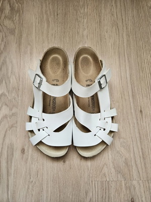 Birkenstock Pisa sandals like new, size 41, white