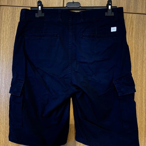 Makia men's cargo shorts navy size 32 like new