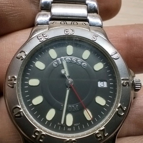 Ellesse unisex watch like new, silver, waterproof 100m